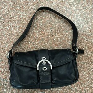 Coach shoulder bag- great condition